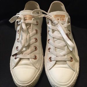 Leather converse tennis shoes